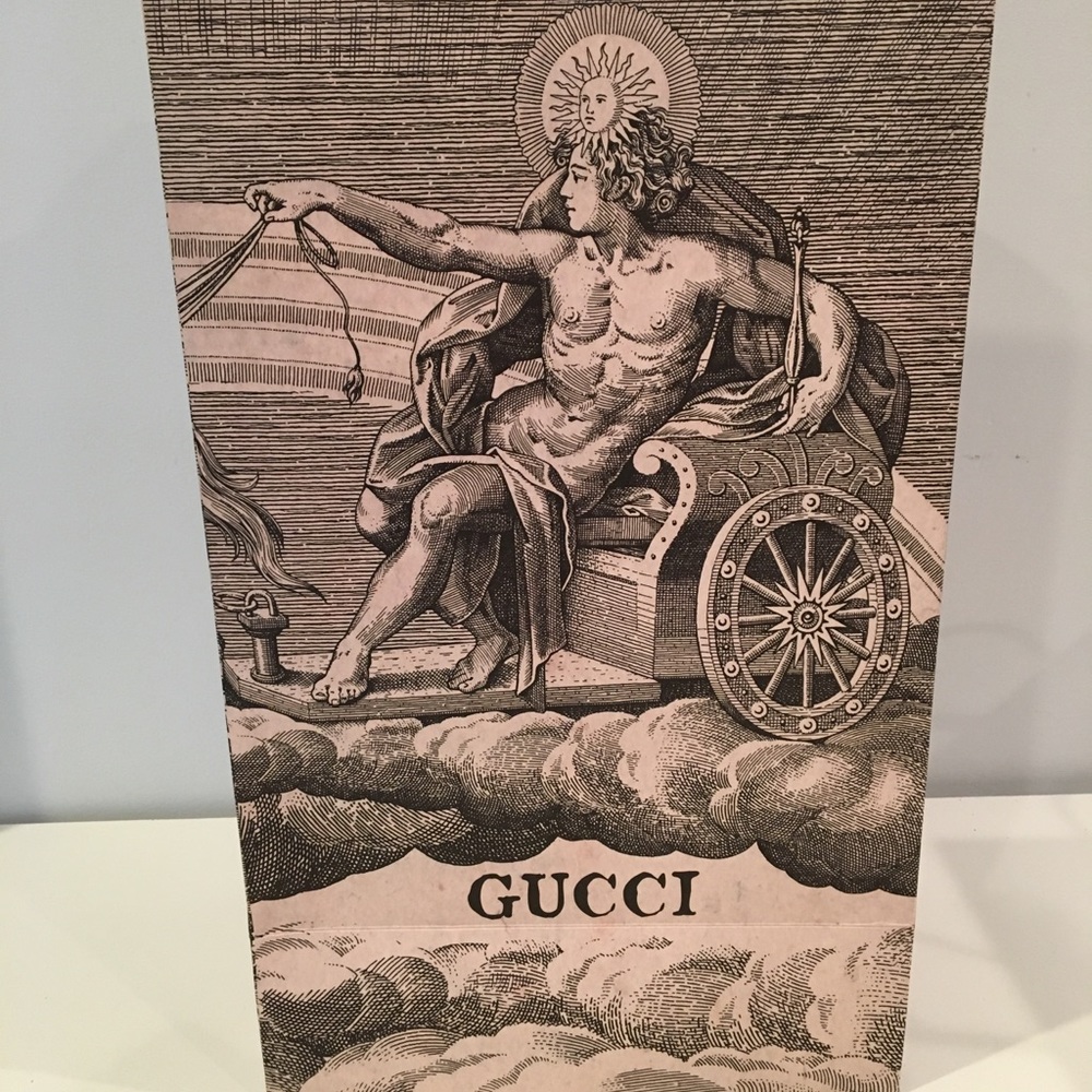Gucci shopping bag